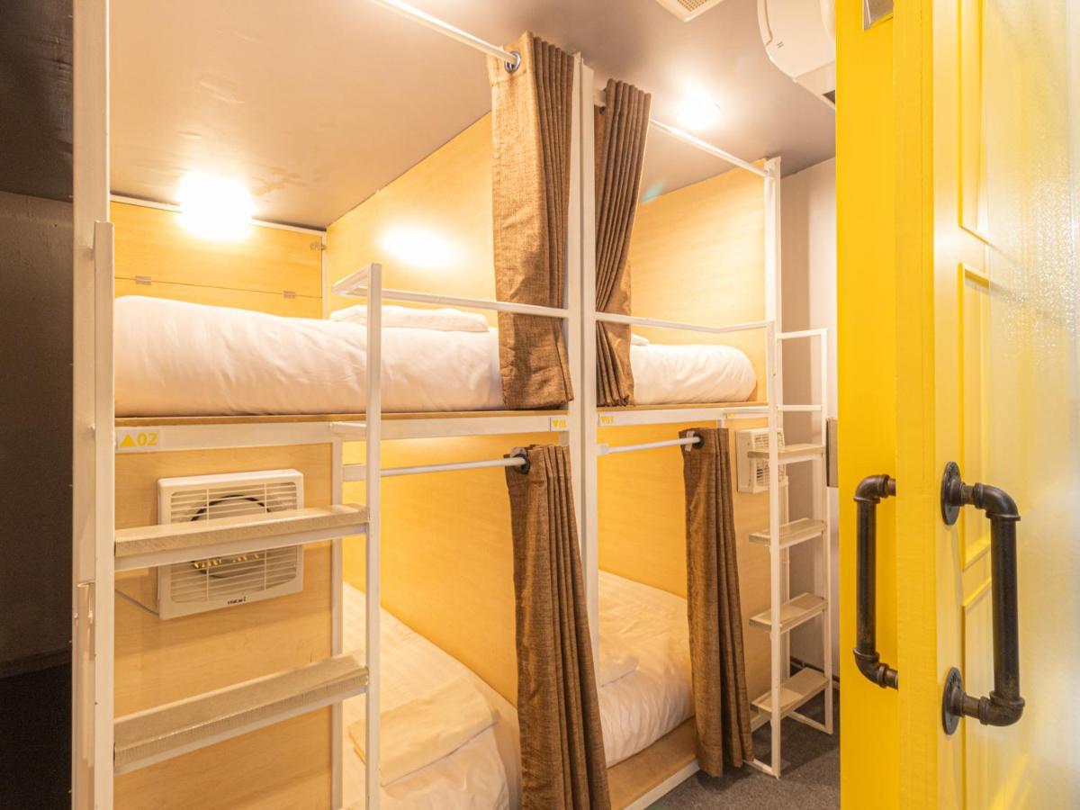 Khao San Social Capsule Hostel Bangkok Exteriér fotografie